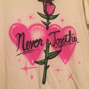 💖💖UNIF tee appreciation post💖💖